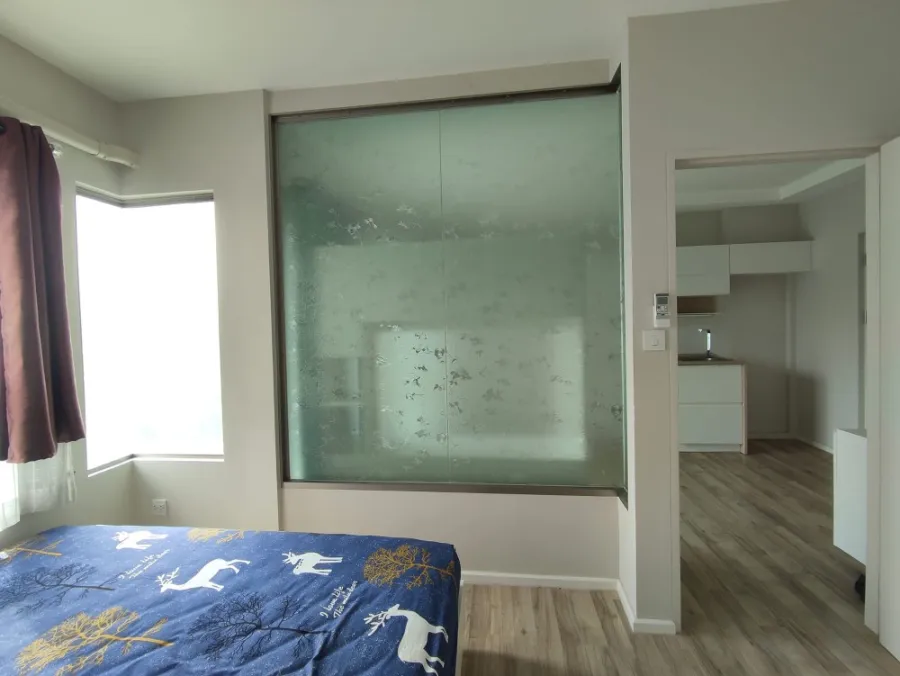 For sale, for rent, Condo Ease 2 Rama 2, 4th floor, bright and comfortable room, partitioned, with furniture, don't just look.