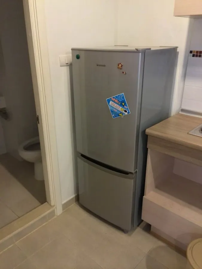 For rent: Lumpini Place Ratchayothin, 10th floor, comfortable unit with complete amenities. Book now!