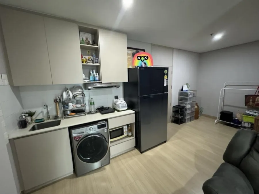 Condo for sale Lumpini Phetchaburi-Makkasan, room 40.5 sq m., 30th floor, city view, with furniture, reserve now.