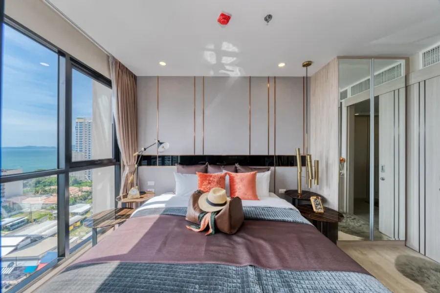 For rent PANORA PATTAYA, one-bedroom room, Sea view, can see the sea from the bedroom, don't miss it.