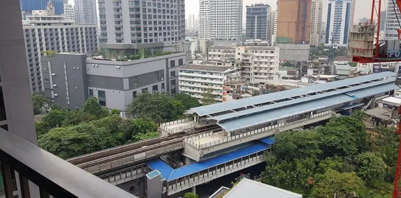 ด่วน!! ให้เช่า คอนโด โนเบิล รีมิกซ์ สุขุมวิท 36 ชั้น 9 แต่งครบ พร้อมอยู่ เดินทางสะดวก อย่ารอช้า!!
