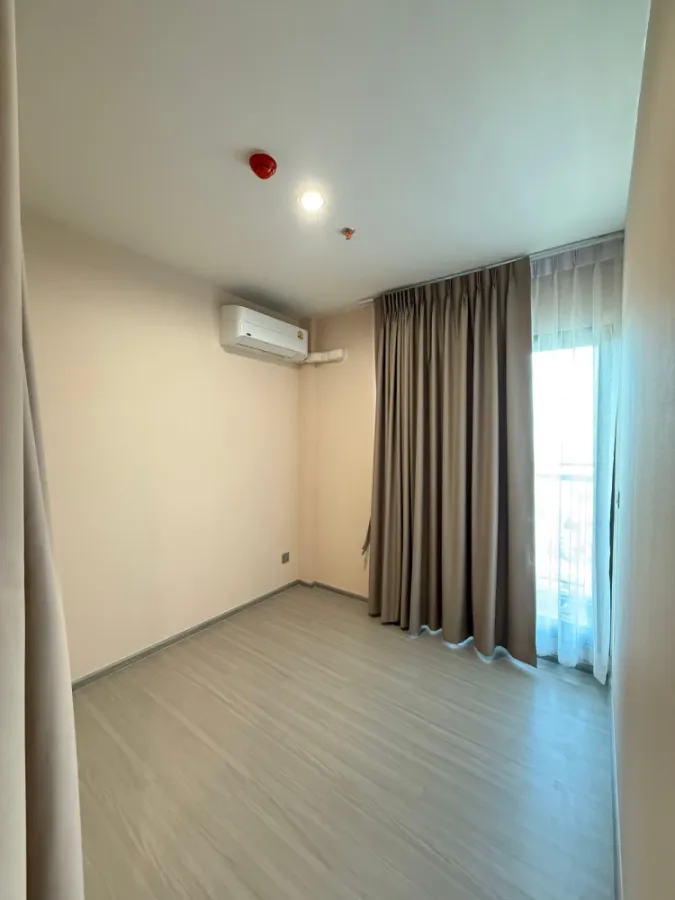 For sale or rent: Aspire Erawan Prime, 21st floor, fully furnished, ready to move in. Book now!