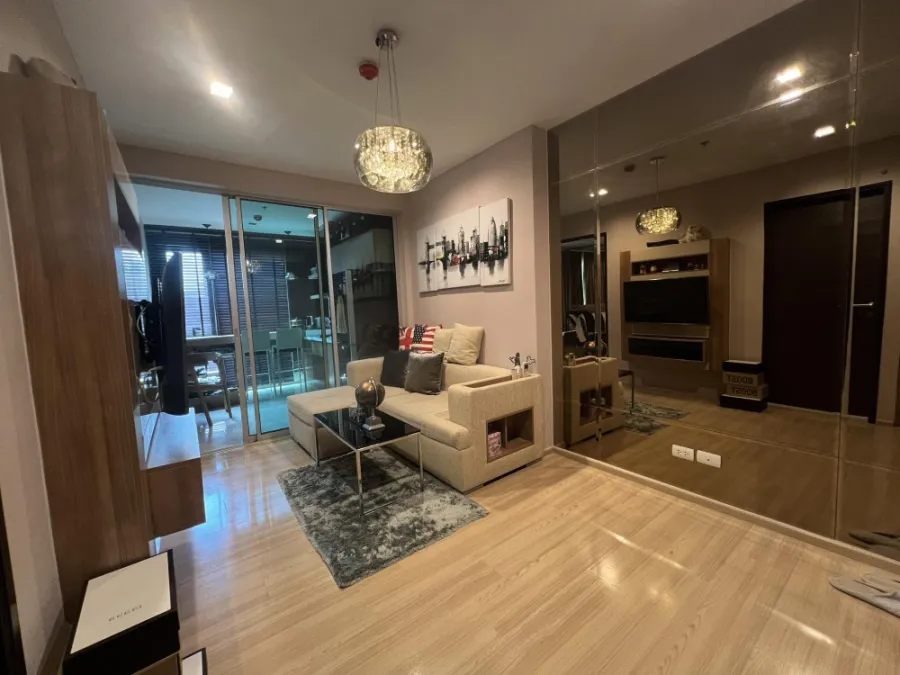 ขาย Rhytym Sathorn เฟอร์นิเจอร์จัดเต็ม เครื่องใช้ไฟฟ้าครบ พร้อมเข้าอยู่ จองได้เลย