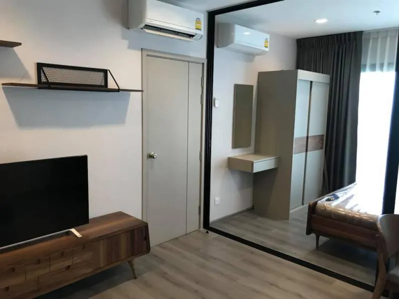 ให้เช่าคอนโด The Politan Rive ห้องตกแต่งเฟอร์นิเจอร์ครบ พร้อมเข้าอยู่ได้เลย อย่ารอช้าจองด่วนๆ