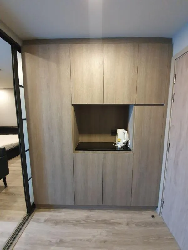 ห้องสวยเวอร์ ให้เช่า คอนโด มาเอสโตร รัชดา 19 ตกแต่งห้องอย่างดี เฟอร์ครบชุด พลาดห้องนี้แล้วจะเสียใจ
