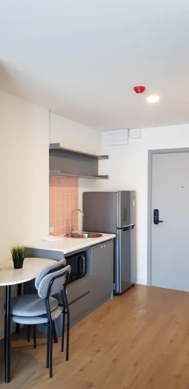 อย่าพึ่งเลื่อนผ่าน ขายดาวน์ Attitude BU ตรงข้าม ม.กรุงเทพ ตึกA เข้า-ออกสบาย