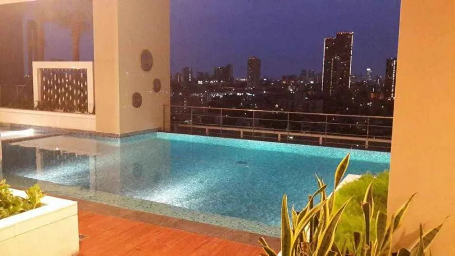 Condo for rent Abstracts​ Phahonyothin​ park, near MRT & BTS, 1 bedroom, 1 bathroom, you can keep your bags in.