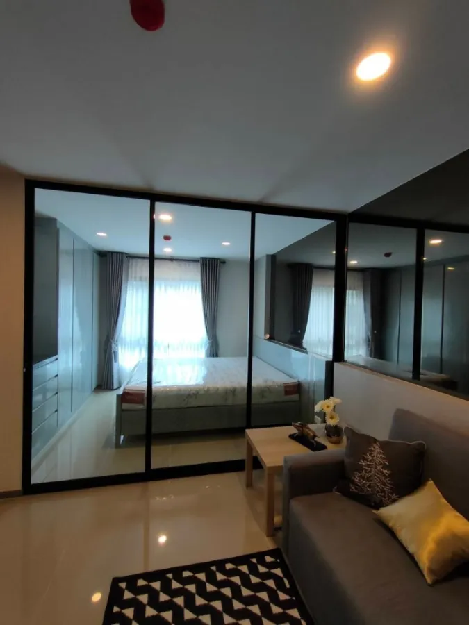ขาย รีช พหลโยธิน52 ห้องสว่างมองแล้วสบายตา กั้นประจกแยกเป็นสัดส่วน ตกแต่งพร้อมอยู่ อย่ารอช้า จองเลย