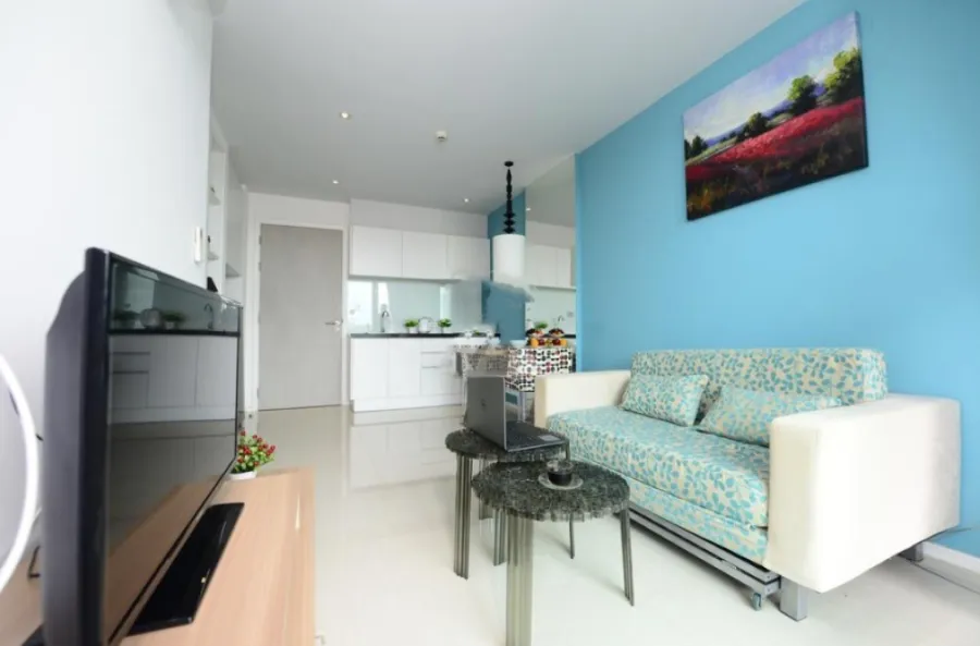 For Sale / Rent Condo Atlantis Condo Resort Pattaya North, next to the pool, able to swim Can't miss it!!