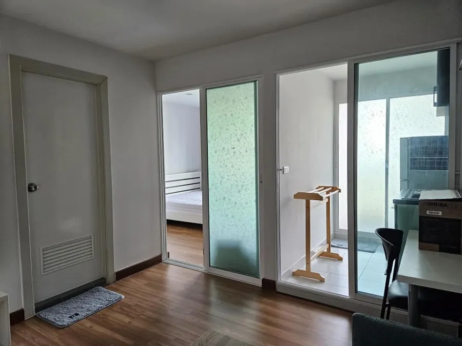 Condo for rent, Regent Home 25 Tiwanon, separate rooms. Affordable price Hurry and reserve quickly before you miss out.