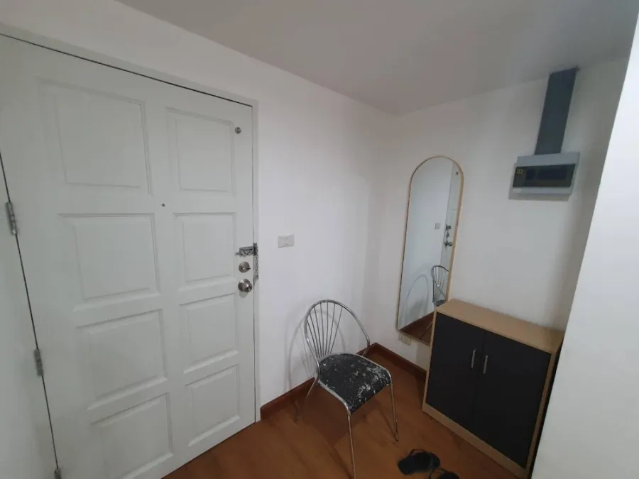 Condo for rent, Supalai Park Phahonyothin 21, studio room, lots of usable space, auspicious number, Sai Mu, don't miss it.