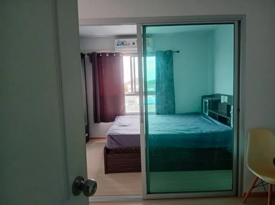 For rent: The Prop Condo Chaengwattana 12, suitable for people working in the Chaengwattana area, fully furnished, ready to move in.