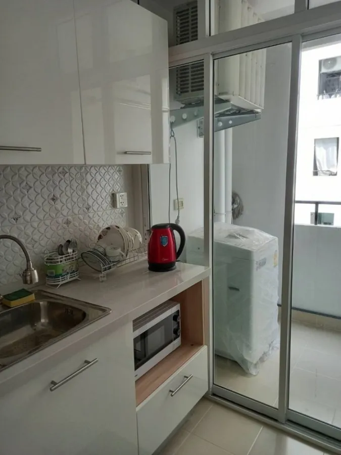 For rent, Plum Condo, Phahon Yothin 89, 1 bedroom, large room, divided into proportions. If interested, hurry to reserve before you miss it.