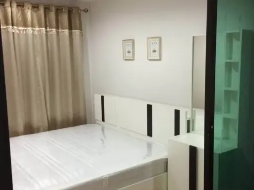 For rent: Regent Home 25 Tiwanon, 3rd floor, swimming pool view, fully furnished, nice to live in, reserve now!