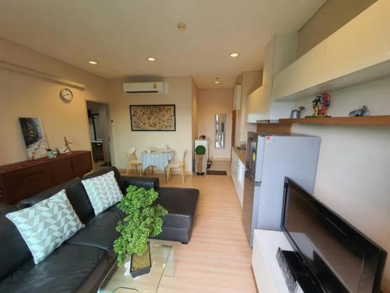 For rent: Intro Phaholyothin-Pradipat have furniture and complete electrical appliances Ready to move in quickly