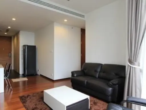 Rent Condo Ashton Morph, 38 directions, good room, not hot, umbrella wind through the day Good location, very suitable for living.