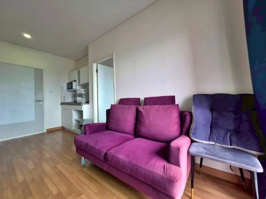 Condo for rent, Lumpini Place Ratchada-Sathu, 12th floor. High floor with great view. Fully furnished. Affordable price. Book now!