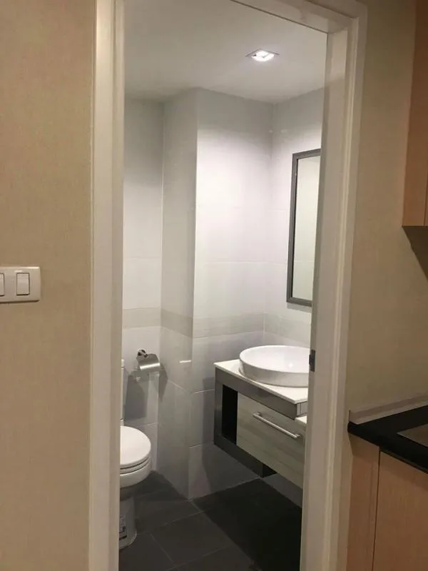 ให้เช่าคอนโด JW Condo @ Donmuang ราคาดี วิวดี พลาดไม่ได้แล้ว มาเลยรีบจองเลย