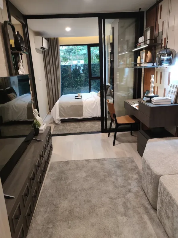 ขายดาวน์ THE ORIGIN Sukhumvit 105 ชั้น 3 วิวสระน้ำ ทำเลดี น่าอยู่ จองเลย ห้ามพลาด