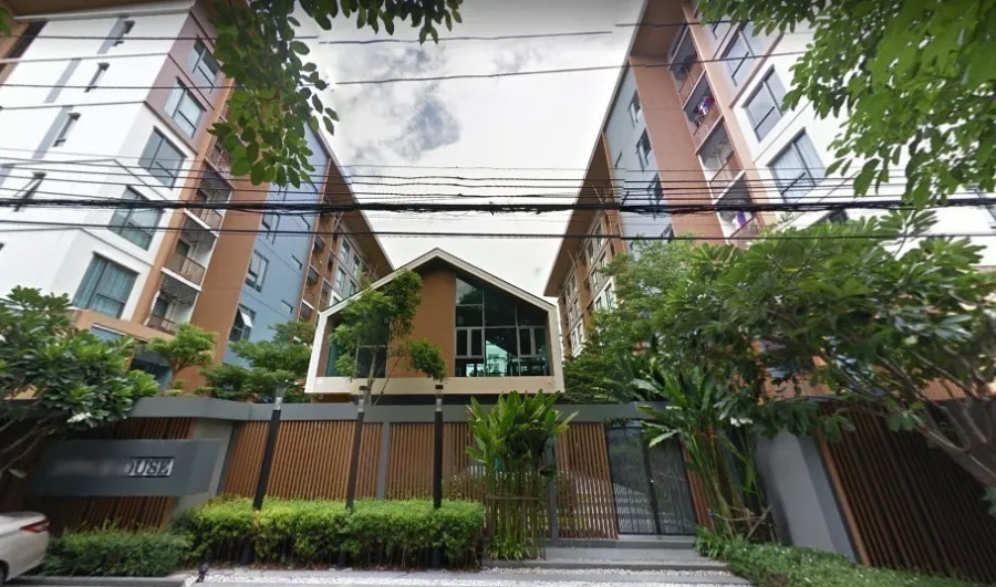 Urgent sale, the privacy condo, Ngamwongwan, 7th floor, pool view, very good weather, hurry to reserve the owner