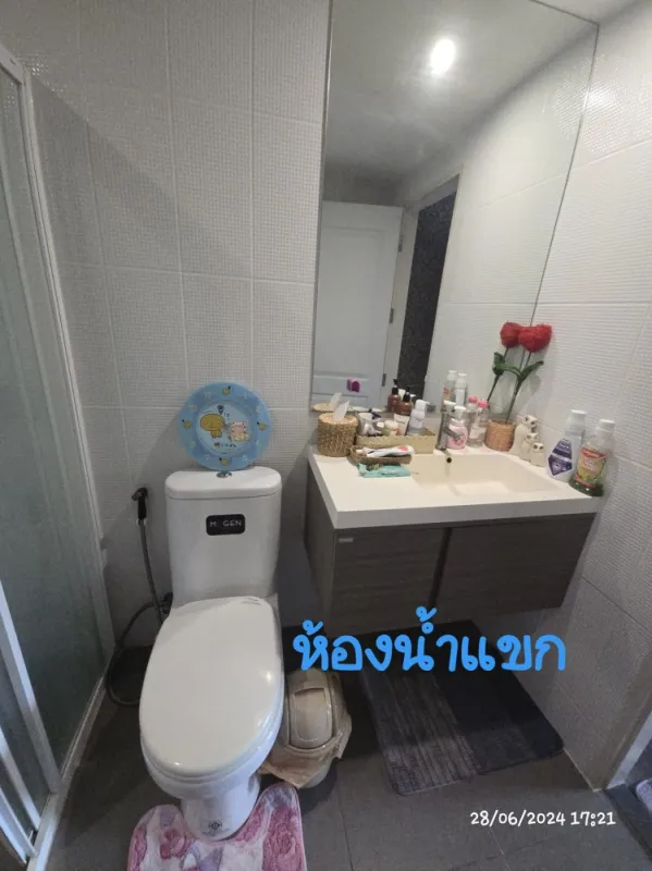 ให้เช่า บี แคมปัส ประชาชื่น ห้องกว้างมาก อยู่ได้เป็นครอบครัว พร้อมเฟอร์ครบ จบที่เดียว ด่วนๆ