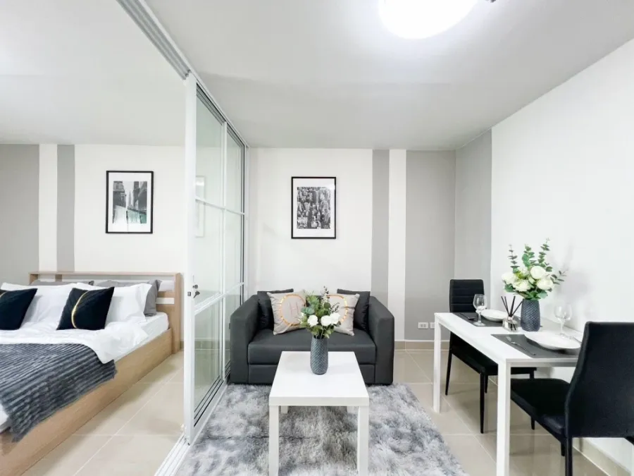 ให้เช่า Regent Home 1 Phaholyothin 67 ห้องน่าอยู่ แต่งสวยคุมโทน มาพร้อมเฟอร์ครบครัน รีบจองเลยด่วนๆ