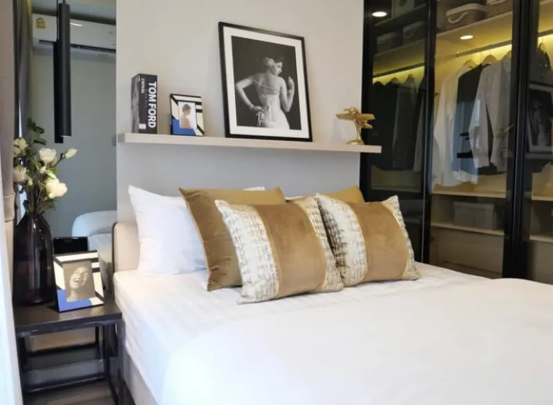 ขายดาวน์คอนโด The Livin Ramkhamhaeng 2 Bedroom ชั้น 38 ได้วิวสูง พร้อมการเดินทางสะดวก ซื้อเลย