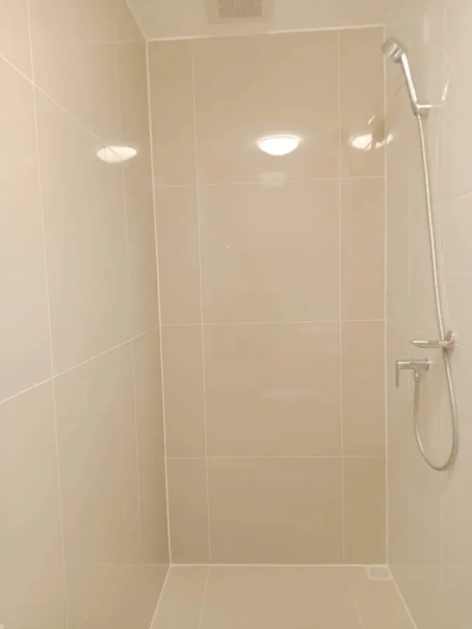 For sale, for rent, Plum Condo Chaengwattana Station, corner room, open view, divided into proportions, good price, must reserve now.