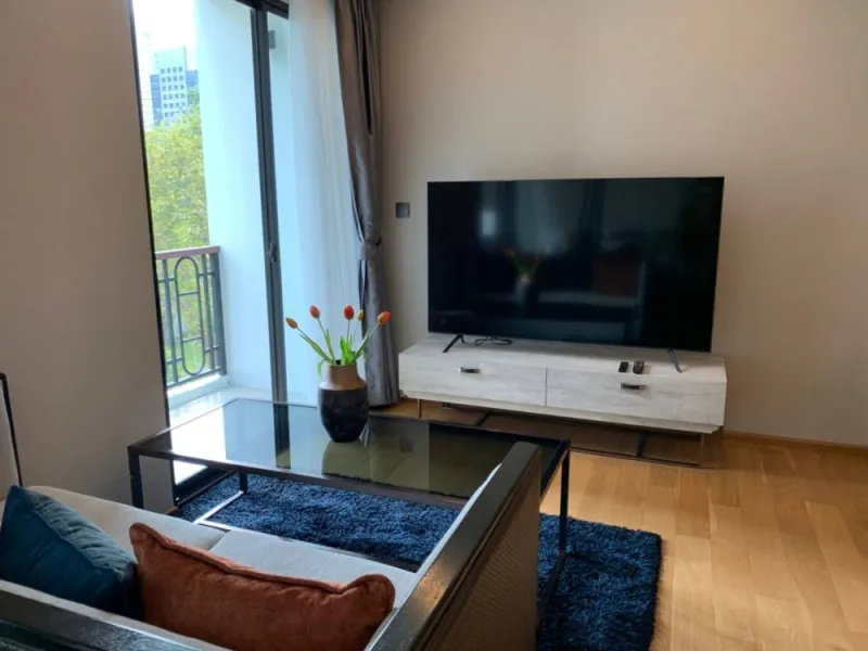 ให้เช่า คอนโด Na vara Residenc ชั้น 5 สงบเงียบ และ ความเป็นส่วนตัว วิวสวนไม่มี ตึกบัง จองเลย