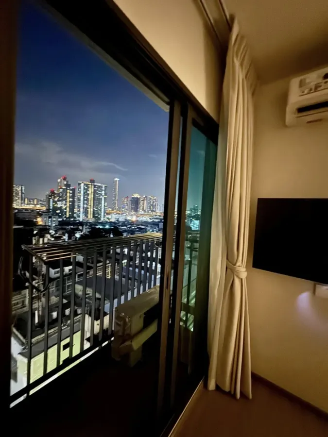 ให้เช่า Aspire Sukhumvit - Rama 4 2 ห้องนอน เฟอร์นิเจอร์บิ้วอินอย่างดี วิวเมืองสวย ไม่บล็อค จองด่วน