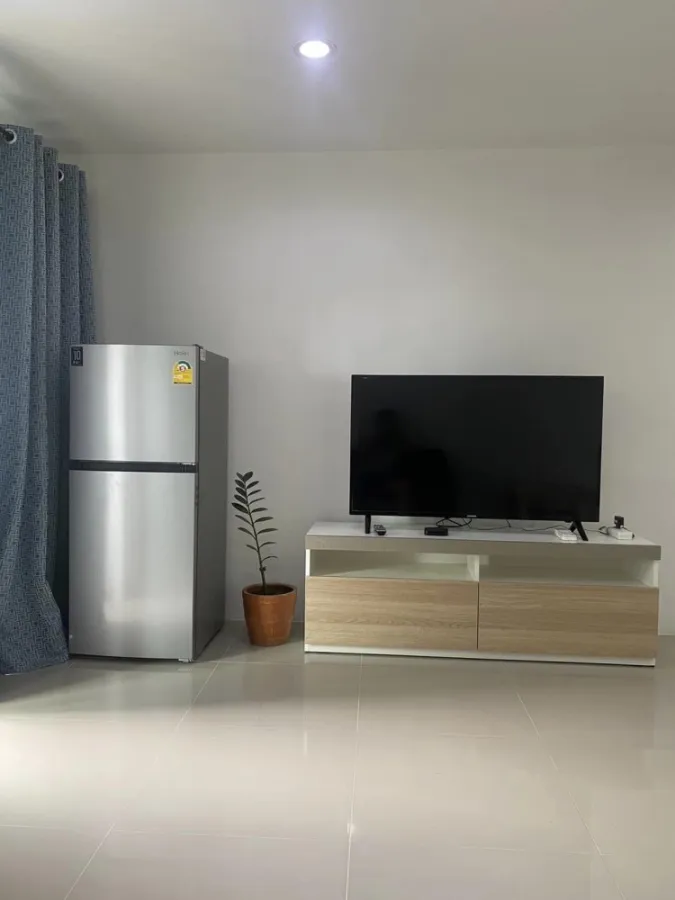 Condo for sale and rent, Regent Home 12, Lat Phrao 41, spacious room with usable space. Fully furnished, book now
