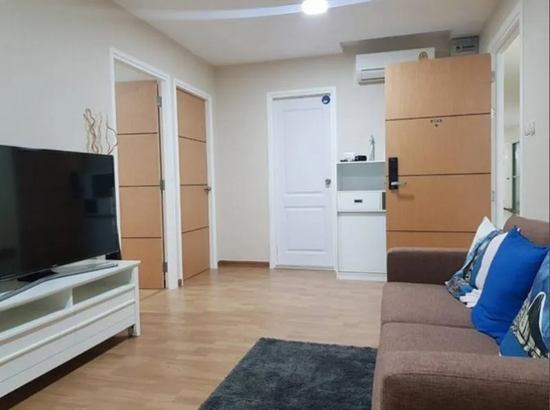 Maple Ratchada - Ladprao, fully furnished and ready to move in. The wind is comfortable Miss it and you will regret it.