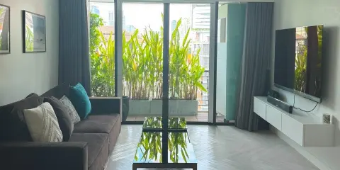 ให้เช่า เพิร์ล เรสซิเดนซ์ สุขุมวิท 24 ชั้น Penthouse ห้องใหญ่ เหมาะกับอยู่เป็นครอบครัว รีบย้ายเลย