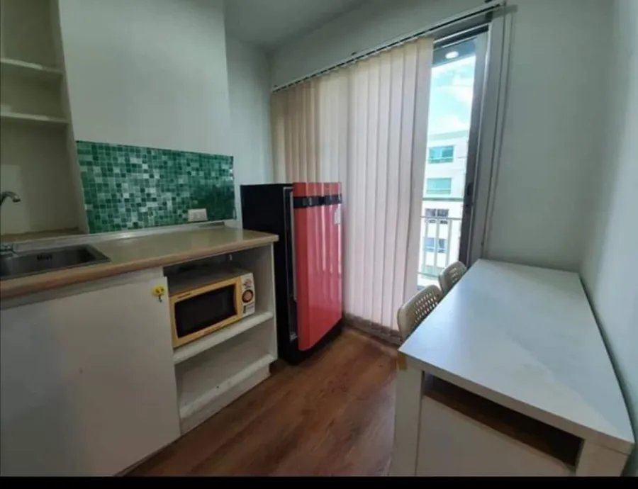 Condo for rent, Lumpini Ville On Nut 46, corner room, good price, private, just bring your bag, don't wait!!