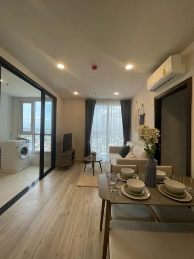 ให้เช่า!! คอนโด เอ็กซ์ที ห้วยขวาง ชั้น 25 เฟอร์นิเจอร์ Build in ครบ พร้อมเข้าอยู่ รีบจองเลย!!