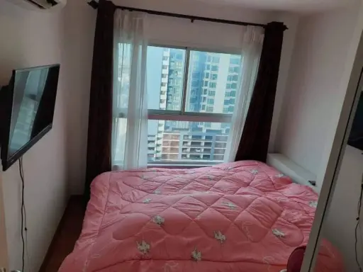 Sale The Trust Condo Ngamwongwan, 14th floor, fully furnished and electrical appliances. Book now. Don't be late.