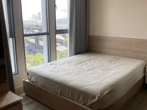 For rent, Monique Sukhumvit 64, complete facilities, ready to move in. Don't miss it.