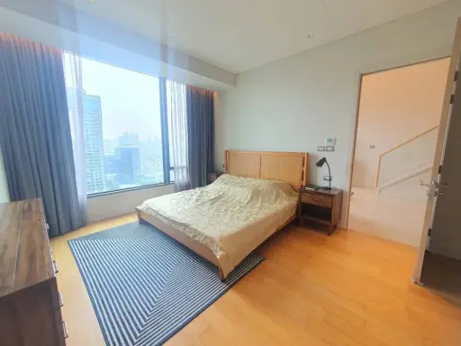 Condo for rent, Sindhorn Residence, 2 bedrooms, 2 bathrooms, beautiful view, good value images