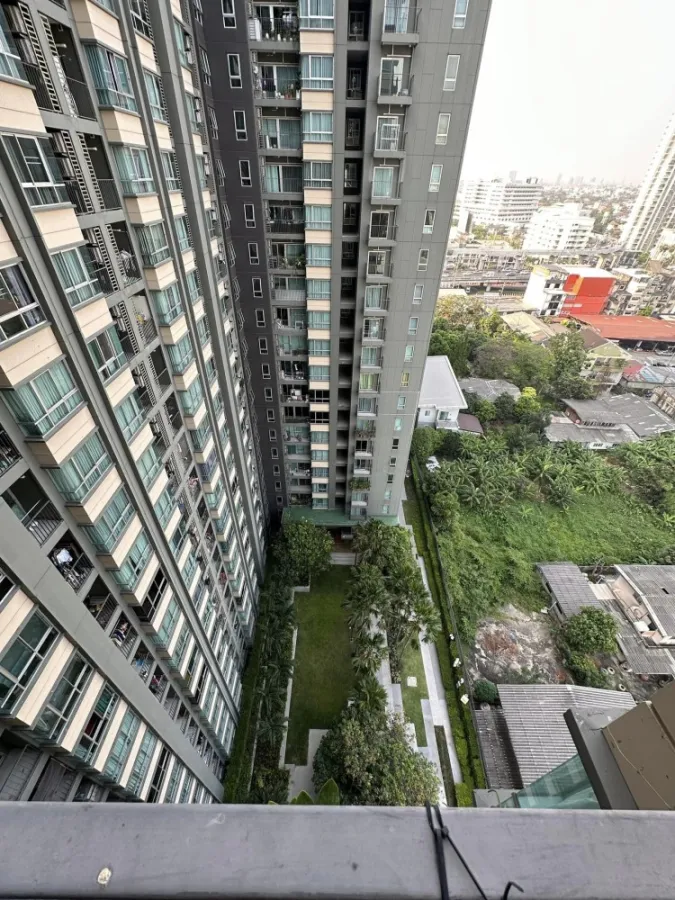 For sale U Delight Rattanathibet, 2 bedrooms, 1 bathroom, 16th floor, high view, tangible price Hurry up to be the owner.