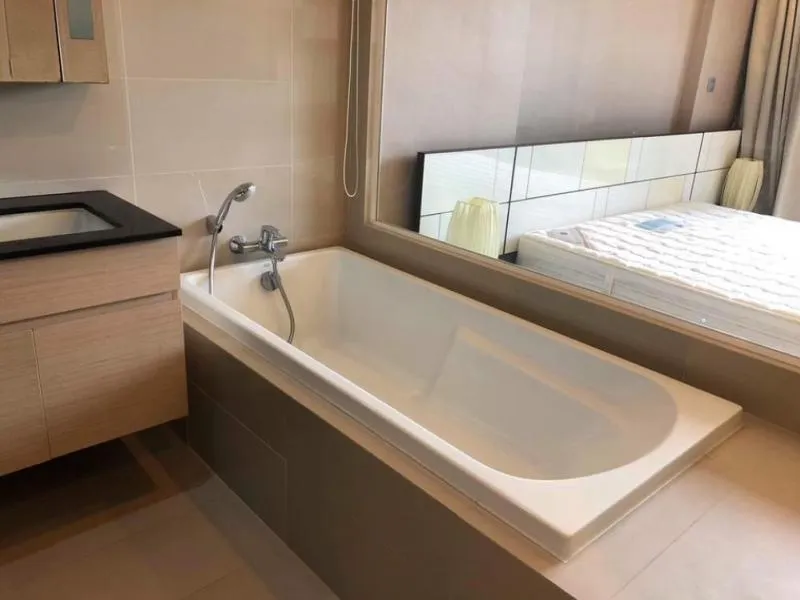 Condo for sale / rent at Via Botani, Sukhumvit 47, good location in the heart of the city, ready to move in, miss it and will regret it !!