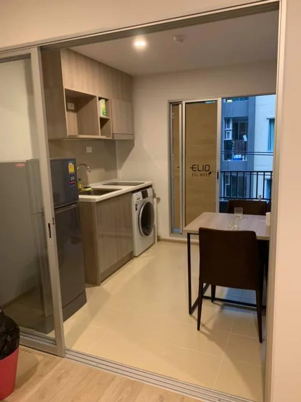 Beautiful and simple, Elio Del Moss room for rent, 1 bed, Building B, 4th floor, comfortably. If interested, please contact immediately.