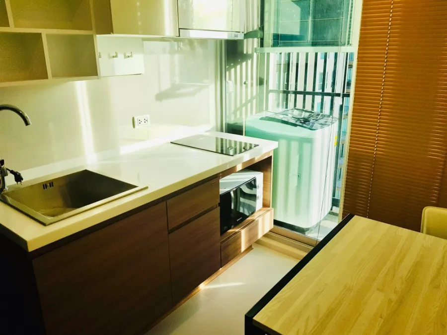 ให้เช่า Fuse Chan-Sathorn ชั้น 28 ห้องวิวสวย เห็นสวนสระว่ายน้ำ ดีแบบนี้ อย่ามัวแต่มองรีบจองเลยจ้า