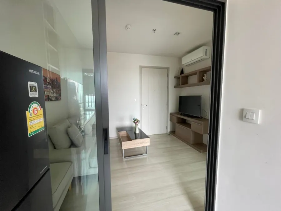 Condo for rent Life Sukhumvit 48, 23rd floor, ready to move in, complete facilities. Can't miss it!!