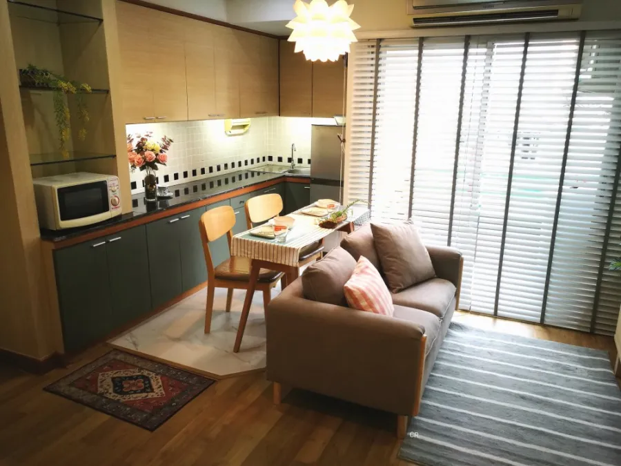 Condo for rent, Baan Kasemsan 1, complete electrical appliances, convenient to travel, do not miss