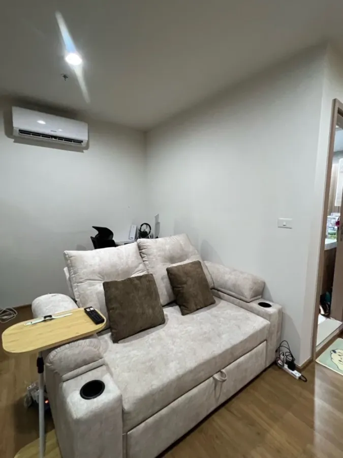 For rent: The Line Vibe, a lovely room, fully furnished. Reserve now, don't delay, hurry!