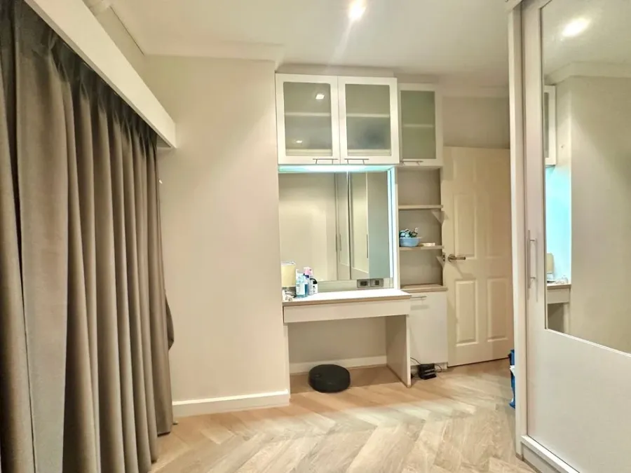 ให้เช่า Grand Park View Asoke ห้องน่าอยู่ ชั้นสูง กว้างขวางอยู่สบาย 2 ห้องนอน รีบจองเลย