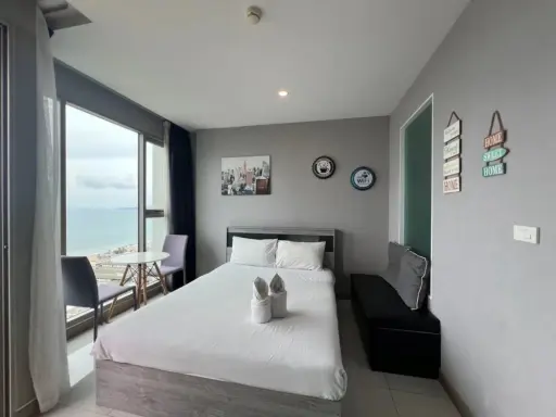 ขาย The Riviera จอมเทียน พัทยา ชั้น 38 สูงมากเวอร์ ได้วิวทะเลสวยปัง มาแต่ตัวพร้อมเข้าอยู่