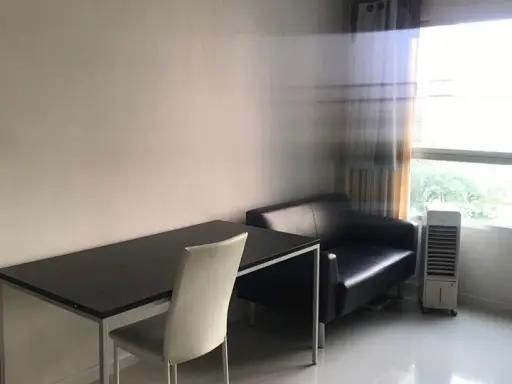 Urgent sale, Condo Dbura Prannok, room ready to move in, reasonable price, good to buy for yourself, great investment, hurry and reserve now.