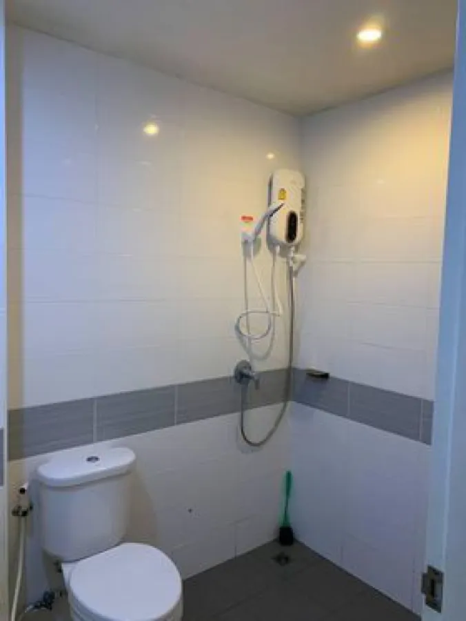 For rent, The Viva Condo Petchkasem 68, ready to move in, fully furnished, friendly price, don't wait.