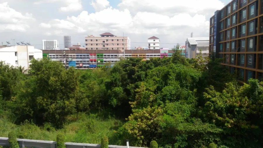 For Rent Plum Condo Phaholyothin 89, large room, size 28 sq.m., lots of usable space. If interested, hurry to reserve quickly.